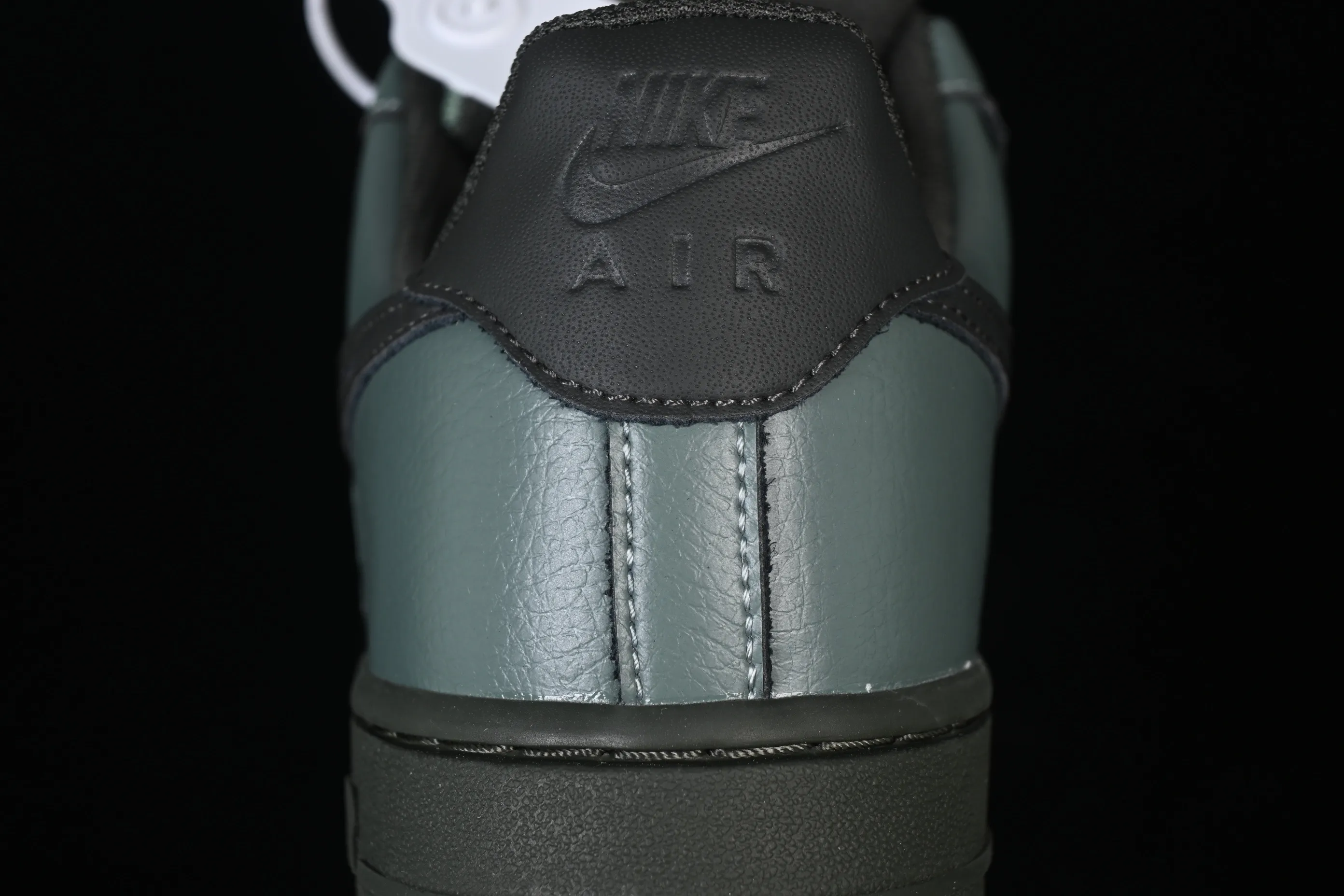 All categories Nk Air Force 1 Air Force series Nk Air Force 1 Low Air Force low-top Nike Air Force 1'07 Low Air Force 1 low-top casual sneakers HV5953-300